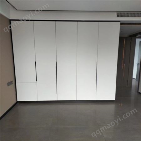 西安全屋定制简约整体衣柜 卧室平开门移门 走入式衣帽间衣橱